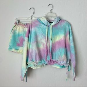 blank nyc pastel tie dye set (size medium) - cropped cinch hoodie & shorts
